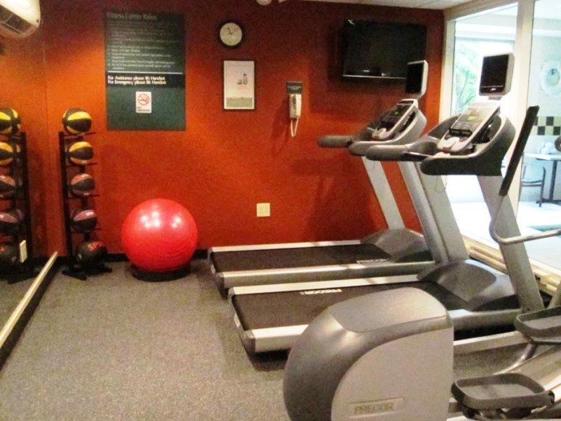 Hilton Garden Inn Cleveland Airport Fairview Park Facilidades foto